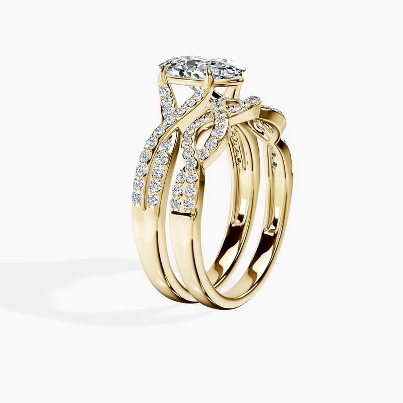 Twisted Oval Ring