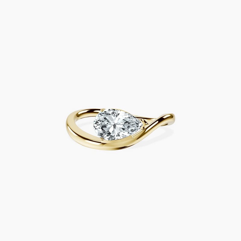 Belle Pear Ring