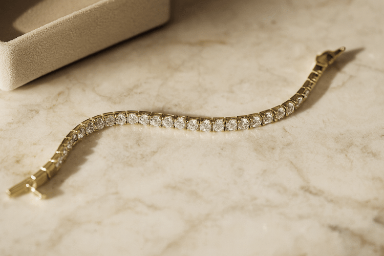 Anniversary Jewelry Gifts: How to Pick the Perfect Piece