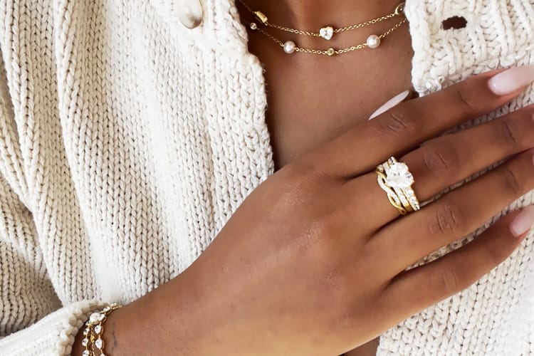 Fall Jewelry Trends 2025: How to Layer, Shine, and Style with Miraki Jewels