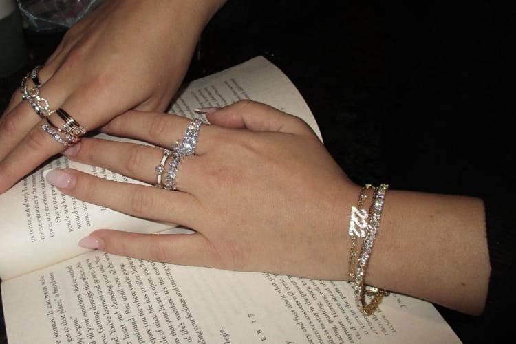 The Art of Meaningful Gifting