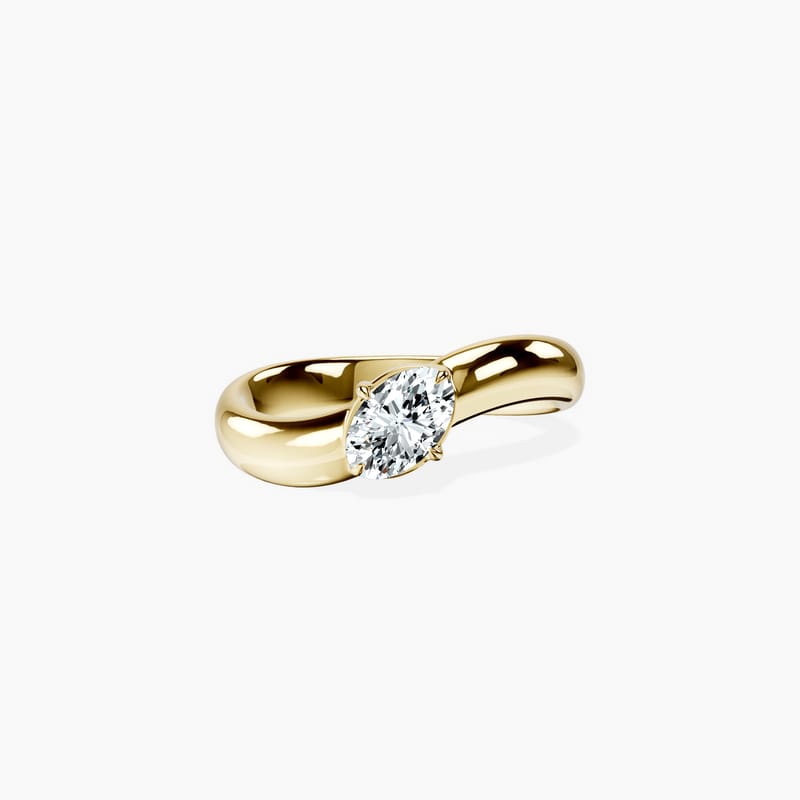 Kaia Oval Ring